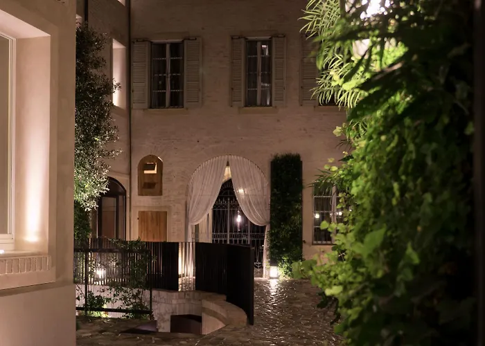 Hotel Bellacorte Gentiluogo Per Viaggiatori Parma